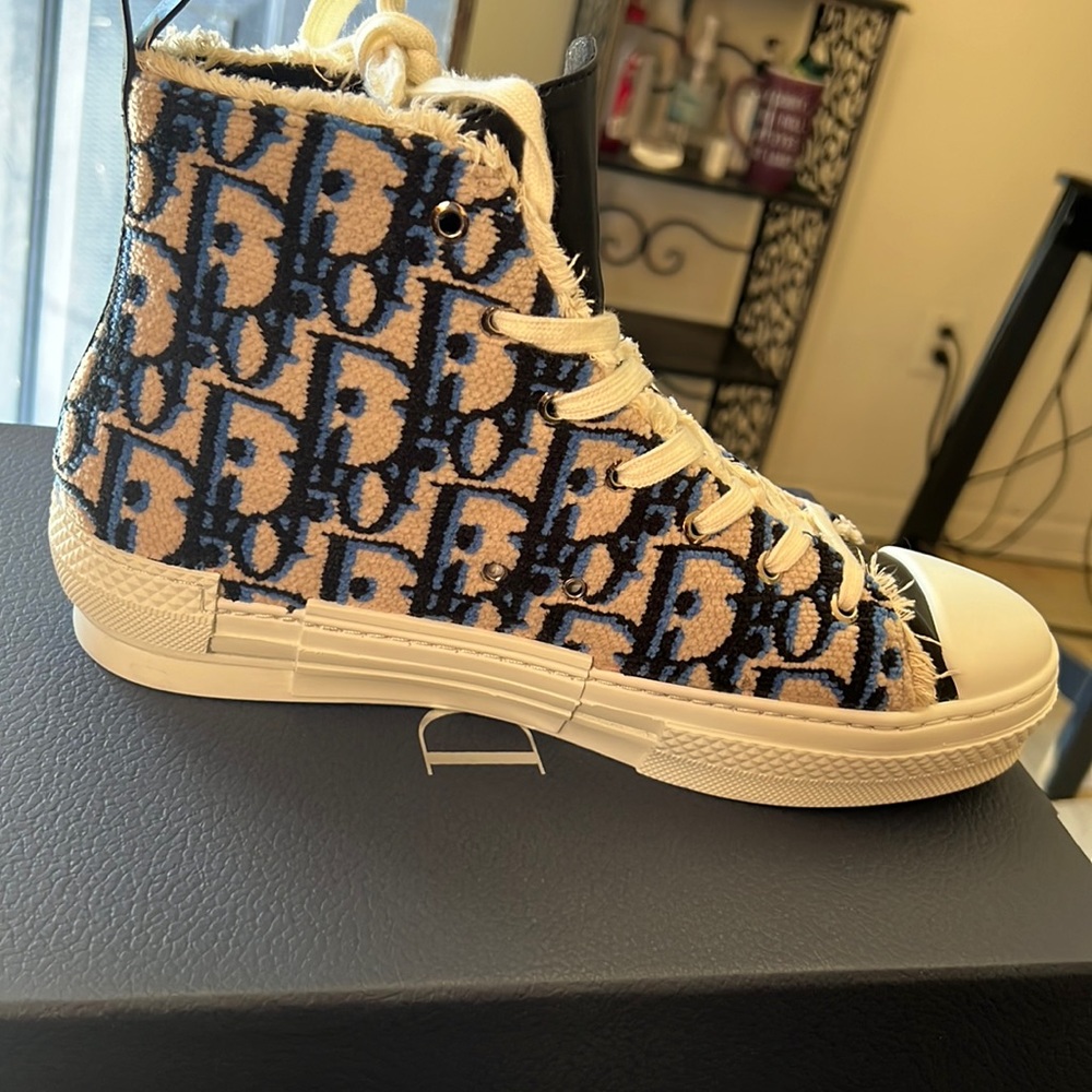 Dior “Size 10” NEVER WORN